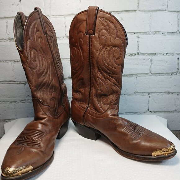 MENS VINTAGE LAREDO COWBOY BOOTS BROWN LEATHER POINT TOE SIZE 8.5 EE - Picture 2 of 12